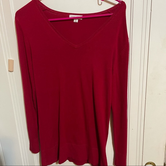 Liz Lange Sweaters - LIZ LANGE MATERNITY TOP MEDIUM
